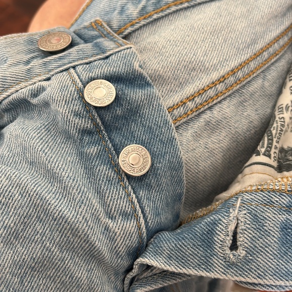 Levi’s | 501 Light Blue Ripped distressed denim Jean Shorts - Picture 10 of 10